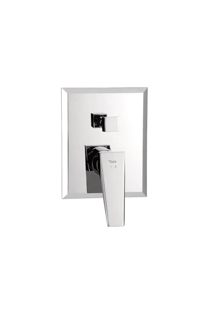 Kale Diamante Ankastre Banyo Bataryası Sıva Üstü Kale Diamante Ankastre Banyo Bataryası Sıva Üstü