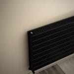 Radiva Tip 22H Dekoratif Radyatör 588x2400 Mat Siyah